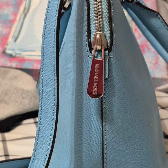 Michael Kors Cindy Large Dome Sachel/ Crossbody Turquoise Women's Bag - Picture 9 of 13